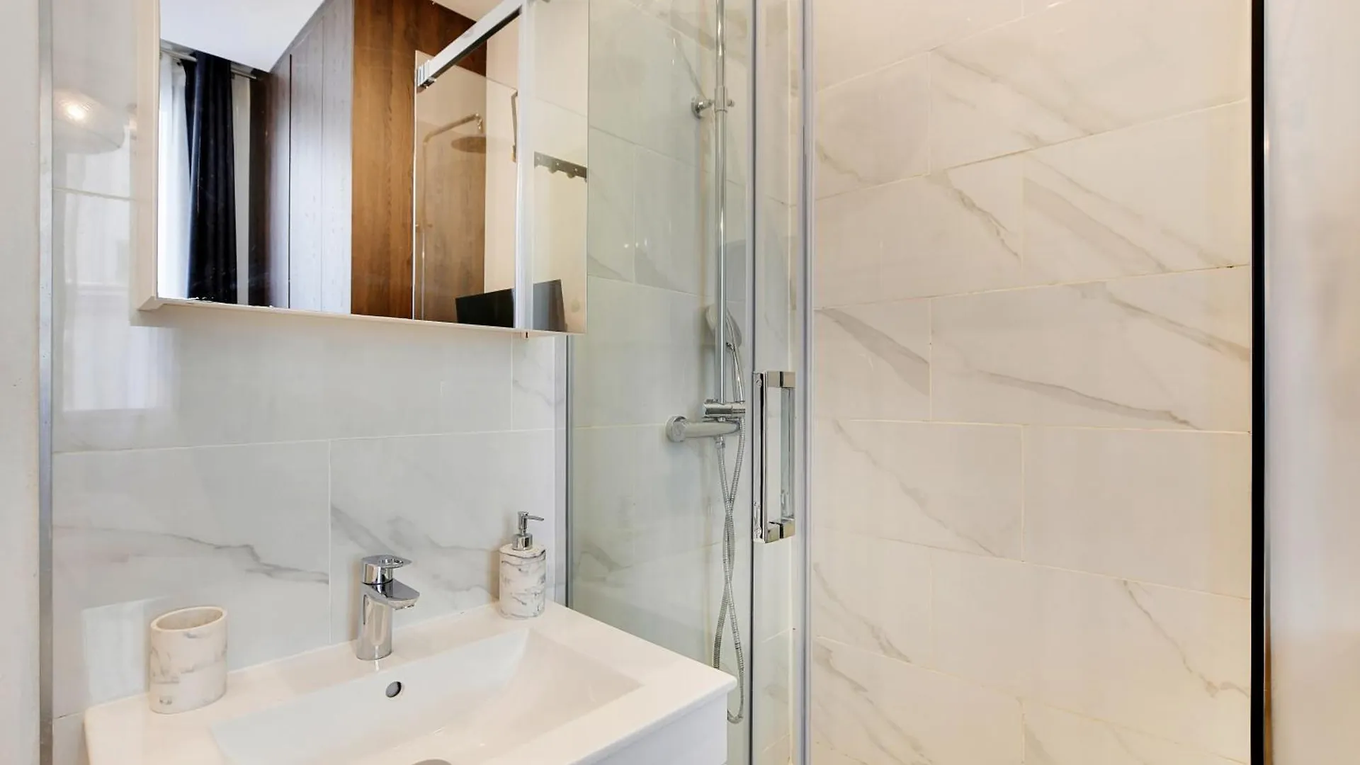 Pick A Flat's In Reuilly-diderot - Rue Claude Tillier باريس